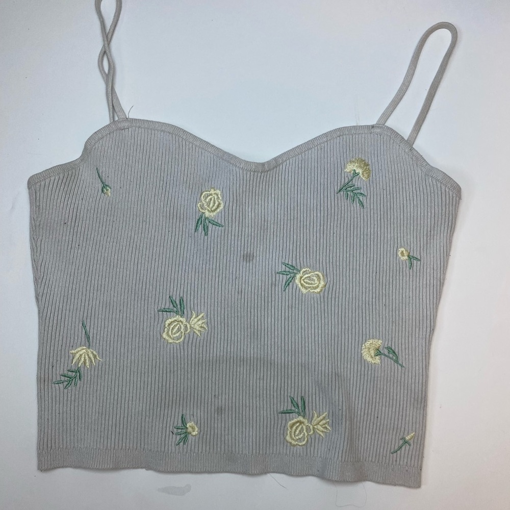 Off-White Cropped Tank Top w/ Embroidered Roses